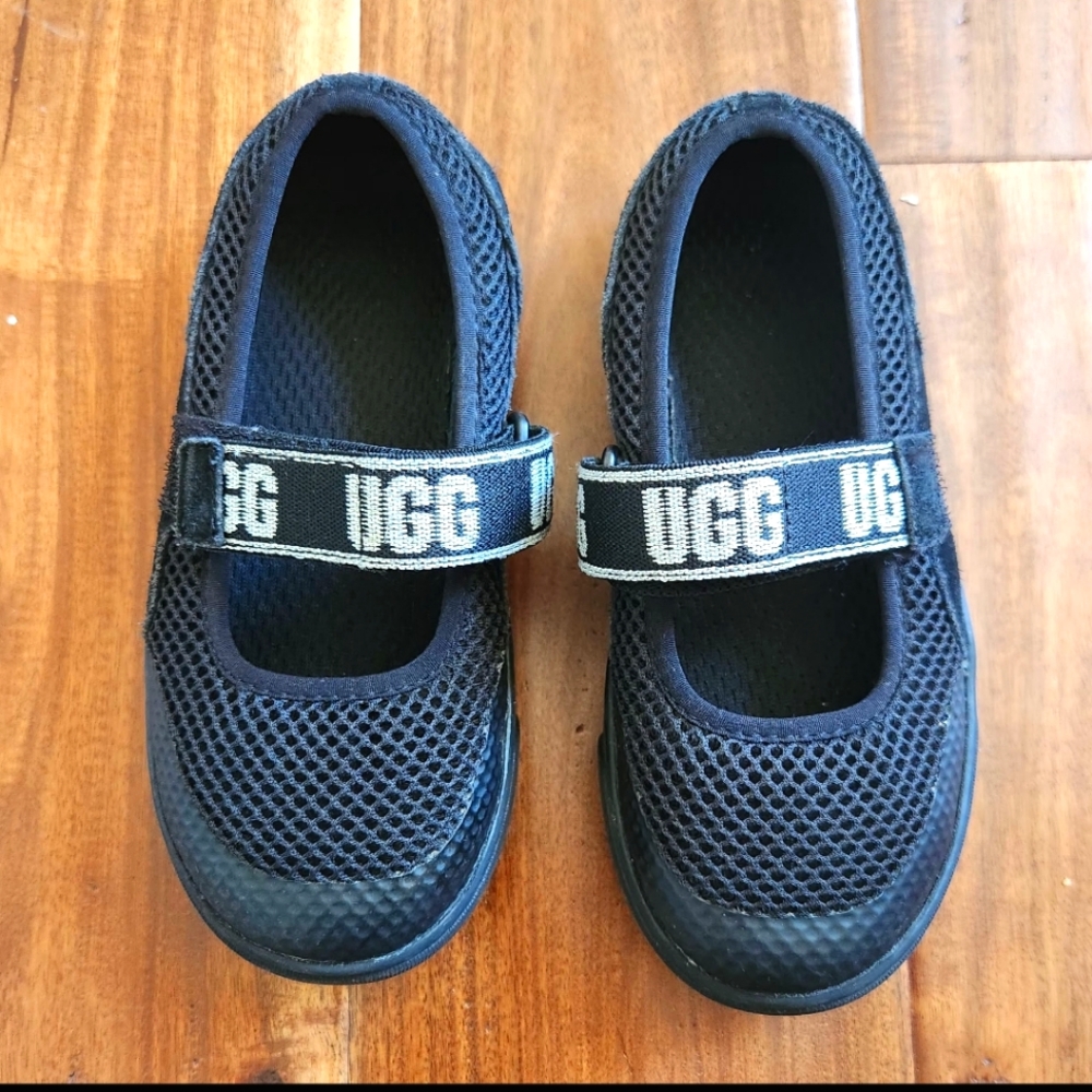 Ugg Mary Jane